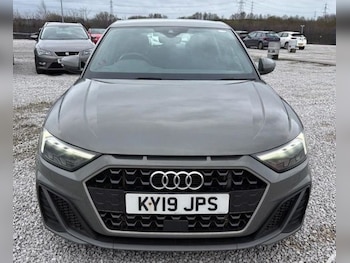 Used Audi A1 2019 for sale - 77703790: Photo