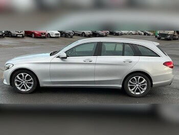 Used Mercedes-Benz C Class 2015 for sale - 77288303: Photo