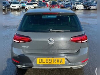 Used Volkswagen Golf 2019 for sale - 77879836: Photo