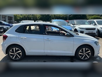 Used Volkswagen Polo 2020 for sale - 79063809: Photo