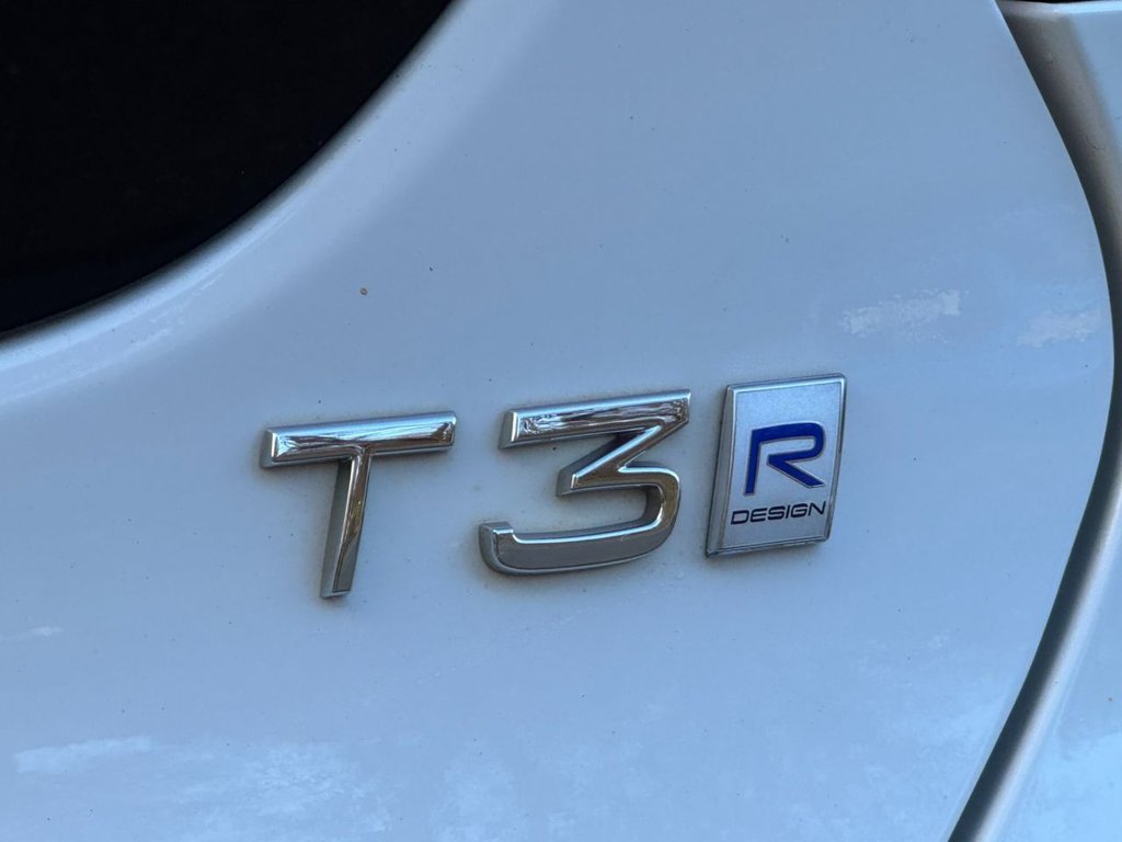 Used Volvo V40 2018 for sale - 77009570: Photo 11