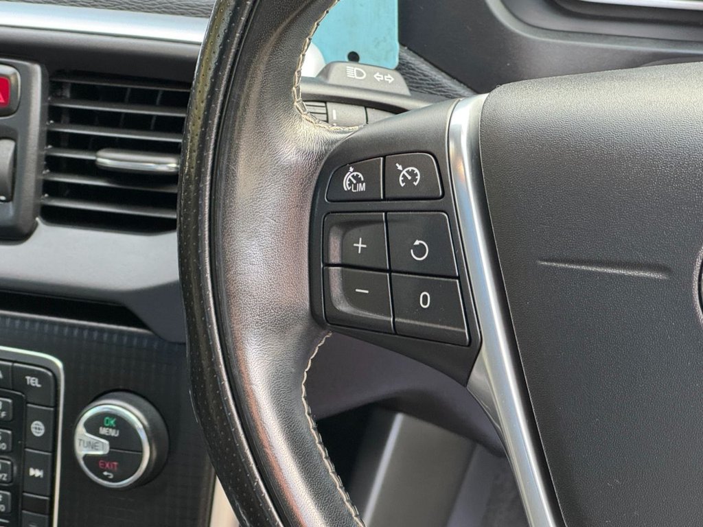 Used Volvo V40 2018 for sale - 77009570: Photo 28