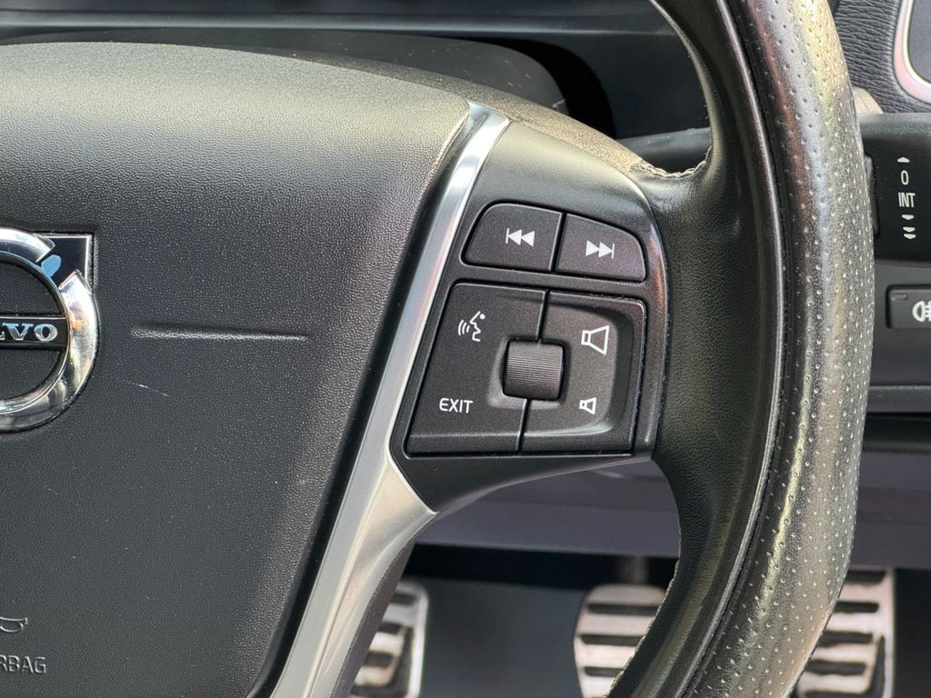 Used Volvo V40 2018 for sale - 77009570: Photo 30