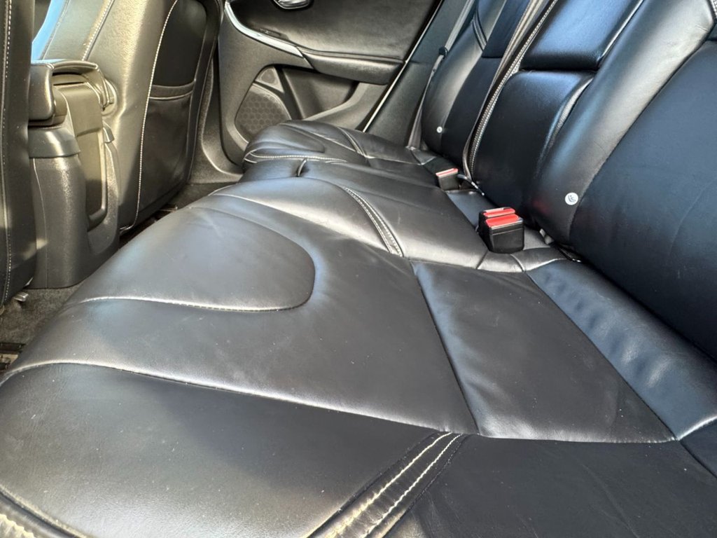 Used Volvo V40 2018 for sale - 77009570: Photo 32