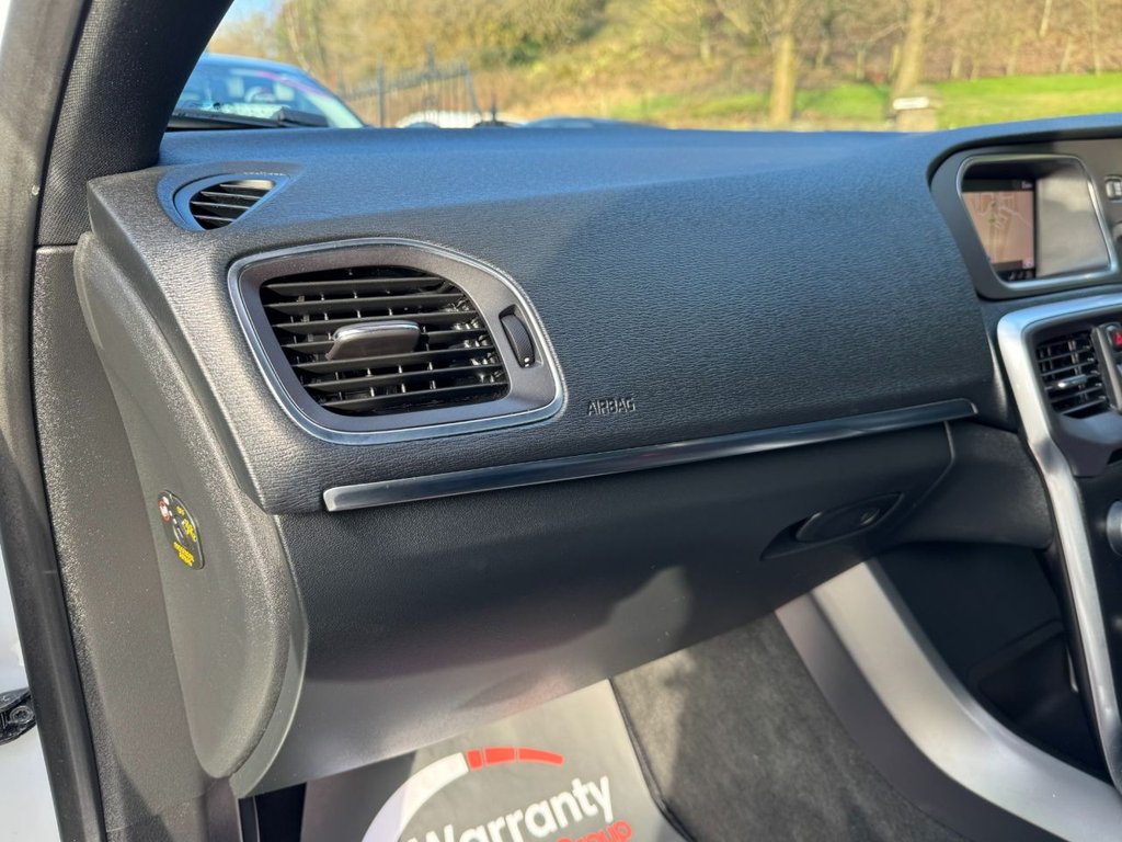 Used Volvo V40 2018 for sale - 77009570: Photo 41