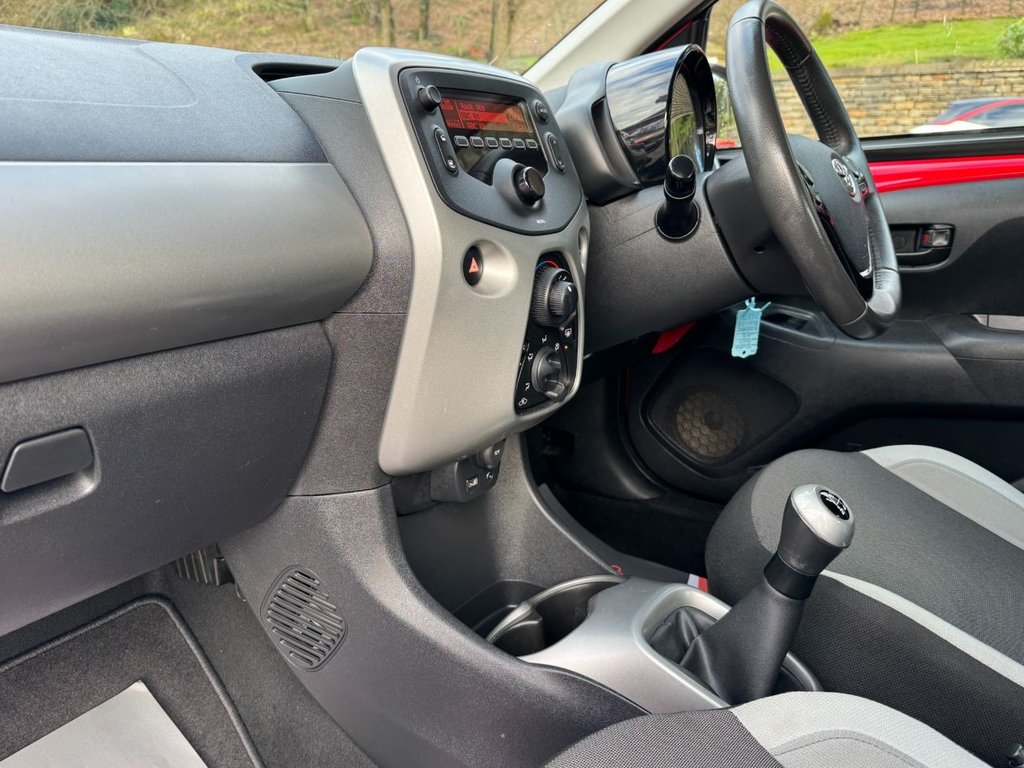 Used Toyota AYGO 2014 for sale - 77009586: Photo 45