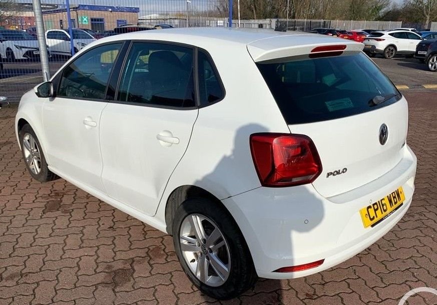 Used Volkswagen Polo 2016 for sale - 77703801: Photo 2