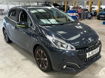 Used Peugeot 208 2016 for sale - 79818316: Photo