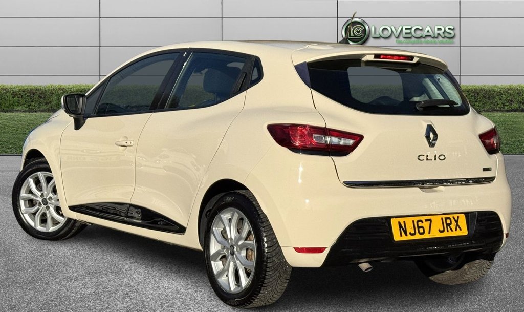 Used Renault Clio 2017 for sale - 77042508: Photo 2