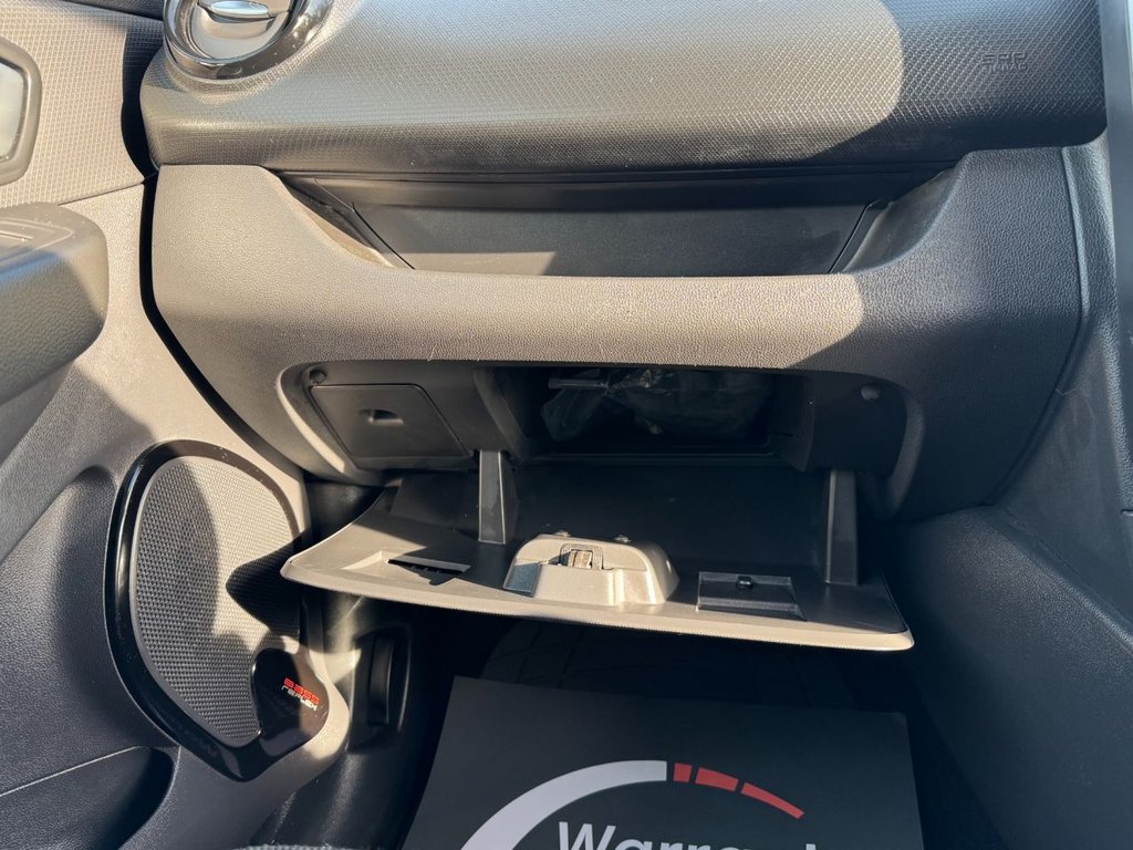 Used Renault Clio 2017 for sale - 77042508: Photo 38