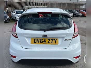 Used Ford Fiesta 2015 for sale - 77966671: Photo