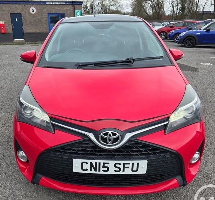 Used Toyota Yaris 2015 for sale - 77704002: Photo 3