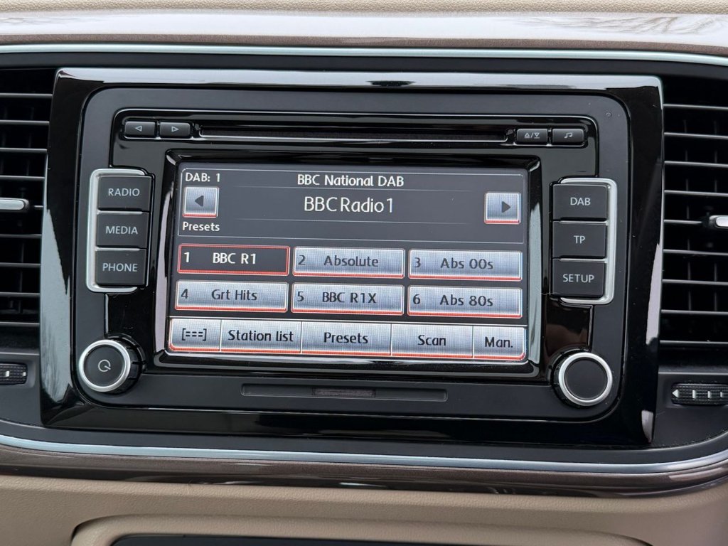 Used Volkswagen Beetle 2014 for sale - 77680459: Photo 15