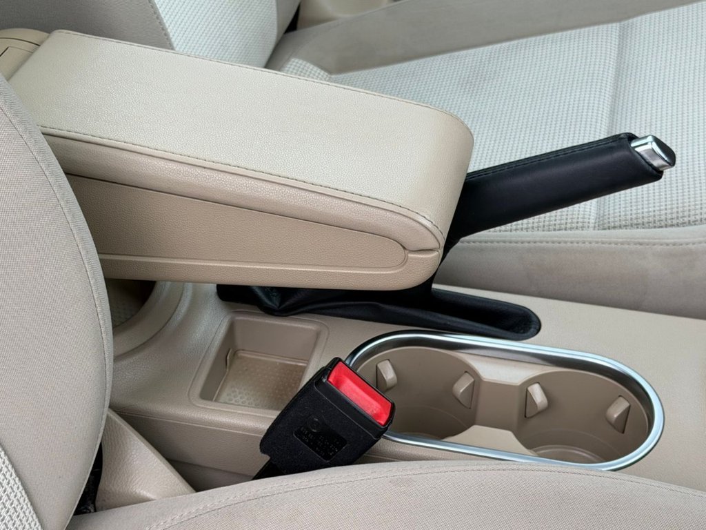 Used Volkswagen Beetle 2014 for sale - 77680459: Photo 36