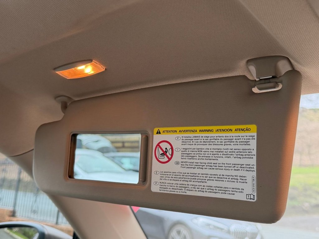 Used Volkswagen Beetle 2014 for sale - 77680459: Photo 38