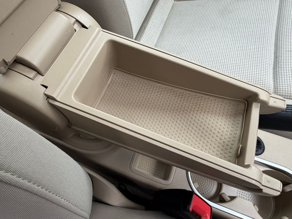 Used Volkswagen Beetle 2014 for sale - 77680459: Photo 45