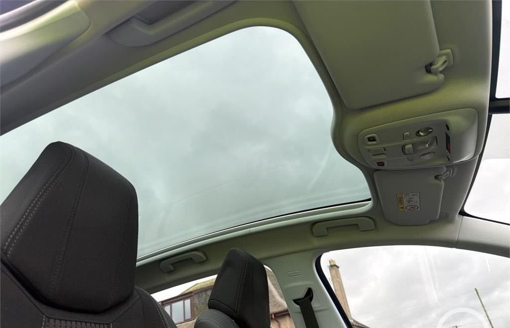 Used Peugeot 308 2018 for sale - 77703904: Photo 9