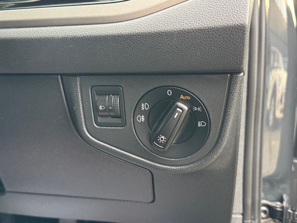 Used Volkswagen Polo 2020 for sale - 77239325: Photo 35