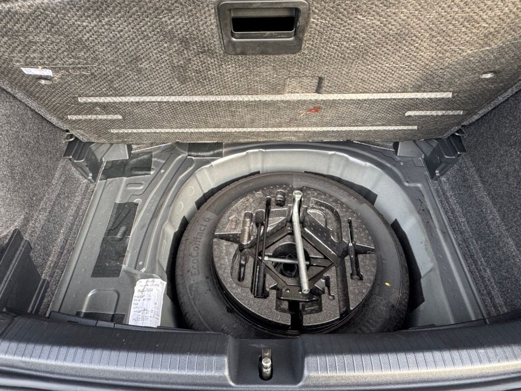 Used Volkswagen Polo 2020 for sale - 77239325: Photo 42