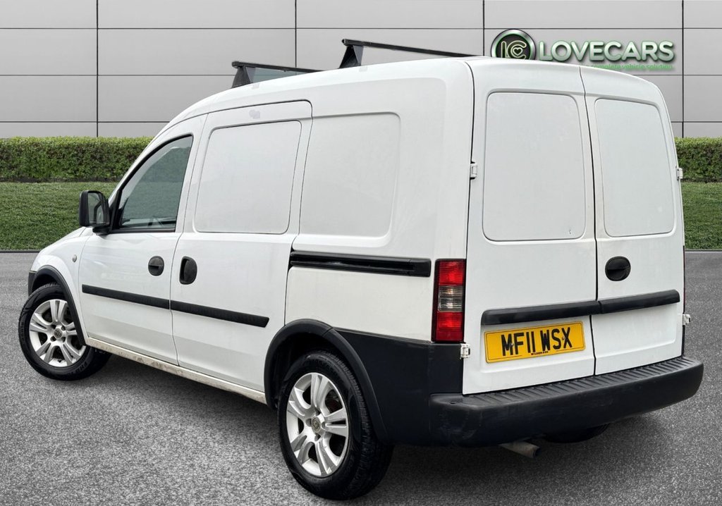 Used Vauxhall Combo 2011 for sale - 77302103: Photo 2