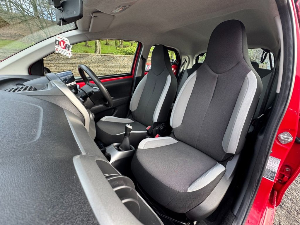 Used Toyota AYGO 2014 for sale - 77164091: Photo 23