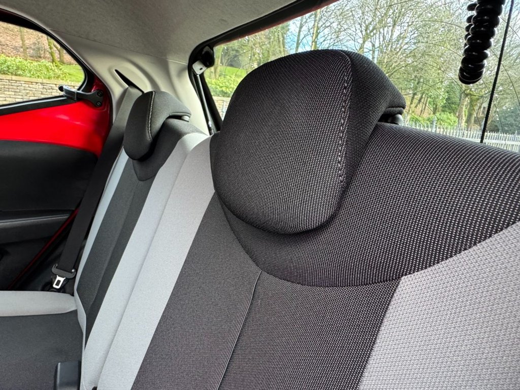 Used Toyota AYGO 2014 for sale - 77164091: Photo 31