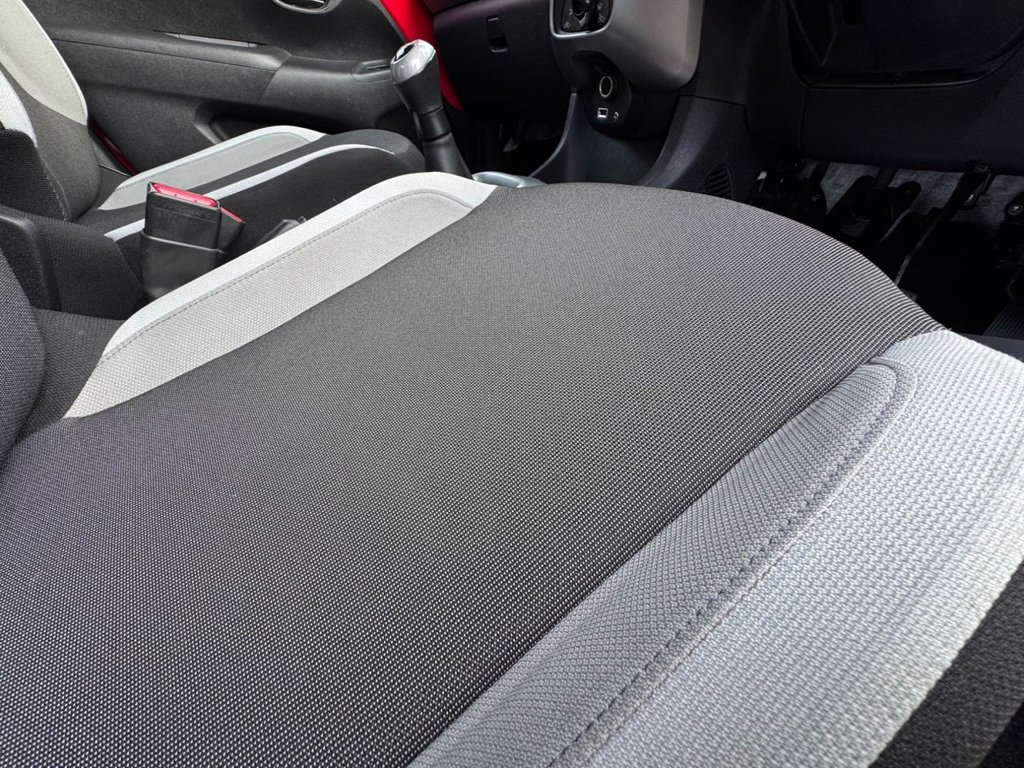 Used Toyota AYGO 2014 for sale - 77164091: Photo 37