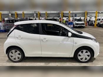 Used Toyota AYGO 2016 for sale - 78288480: Photo