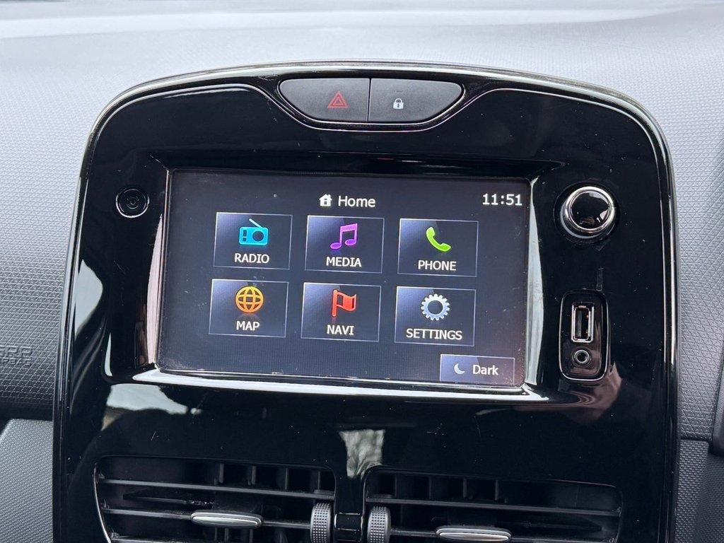 Used Renault Clio 2015 for sale - 77042534: Photo 19