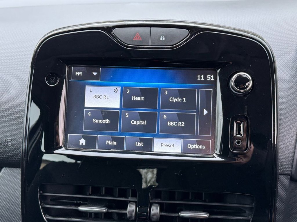 Used Renault Clio 2015 for sale - 77042534: Photo 20