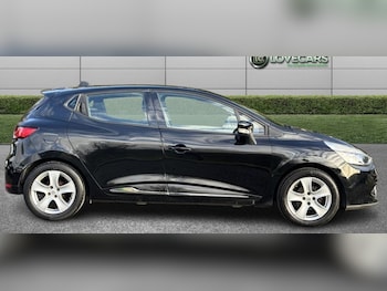 Used Renault Clio 2015 for sale - 77042534: Photo