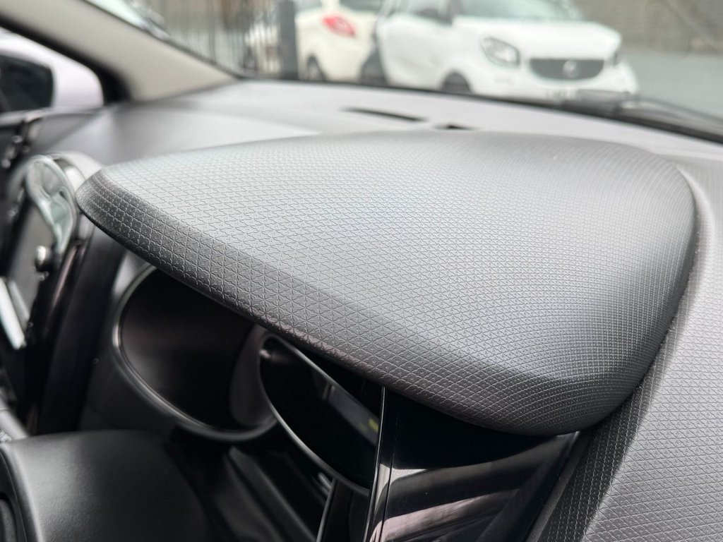 Used Renault Clio 2015 for sale - 77042534: Photo 43