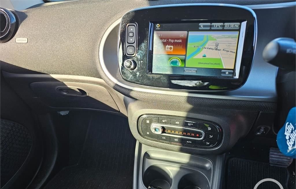 Used smart fortwo 2016 for sale - 77765390: Photo 10