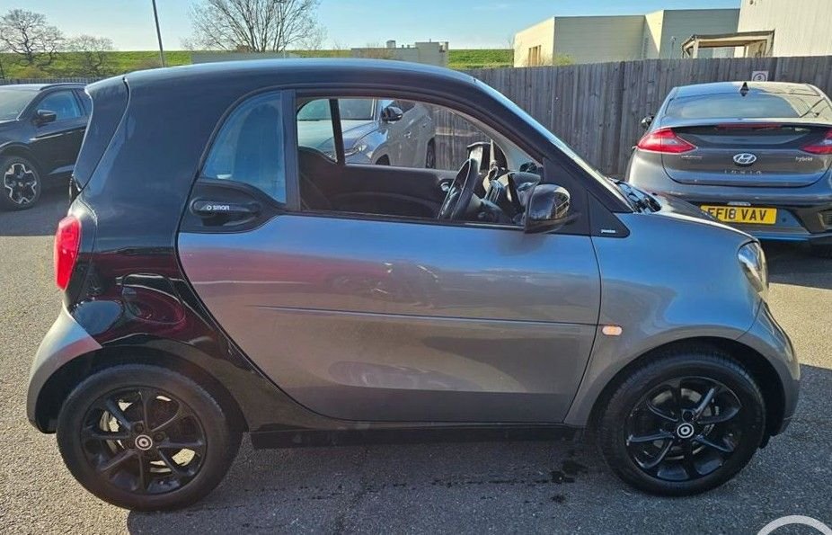 Used smart fortwo 2016 for sale - 77765390: Photo 4