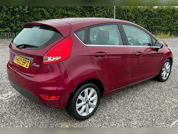 Used Ford Fiesta 2010 for sale - 79300443: Photo