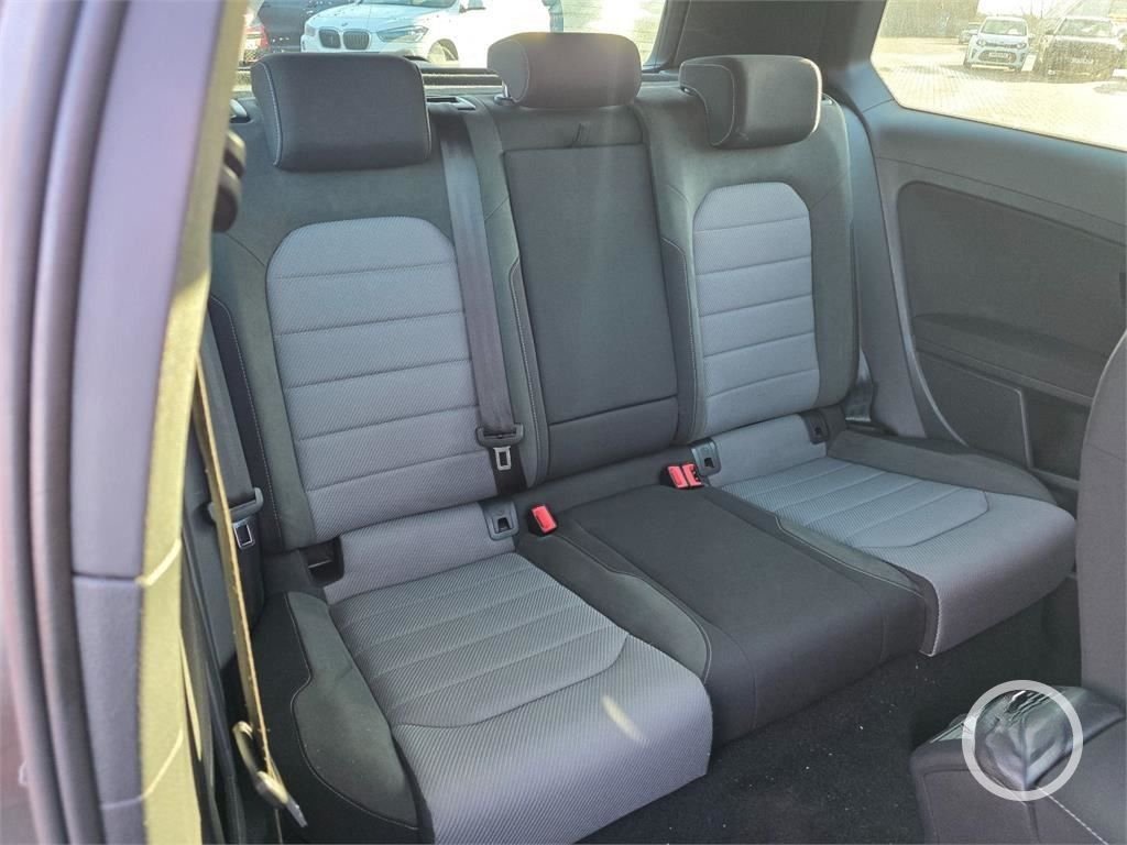 Used Volkswagen Golf 2016 for sale - 77369447: Photo 7