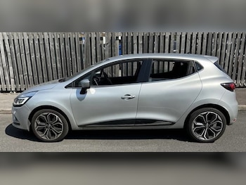 Used Renault Clio 2017 for sale - 79293508: Photo