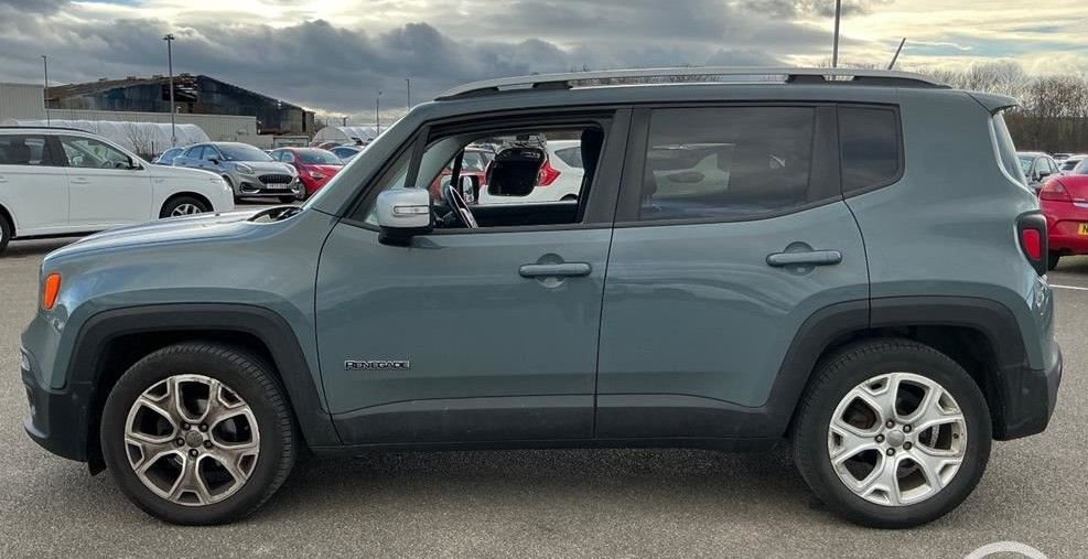 Used Jeep Renegade 2017 for sale - 77703799: Photo 5