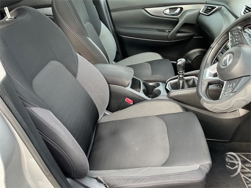 Used Nissan Qashqai 2018 for sale - 77287757: Photo 7