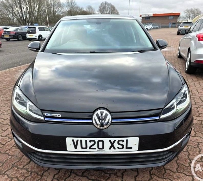 Used Volkswagen Golf 2020 for sale - 77703787: Photo 3