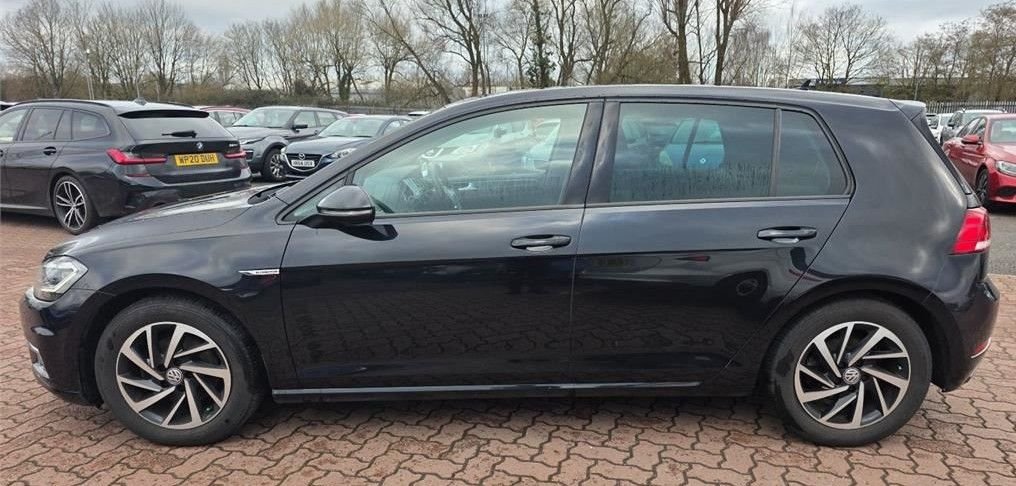 Used Volkswagen Golf 2020 for sale - 77703787: Photo 5