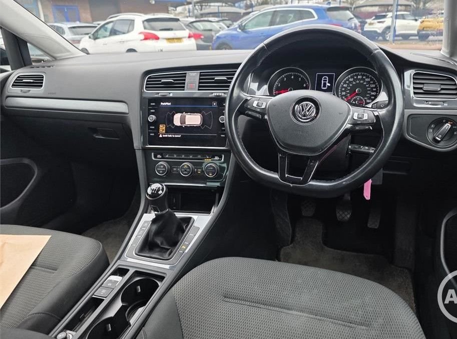 Used Volkswagen Golf 2020 for sale - 77703787: Photo 7