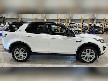 Used Land Rover Discovery Sport 2019 for sale - 78819398: Photo