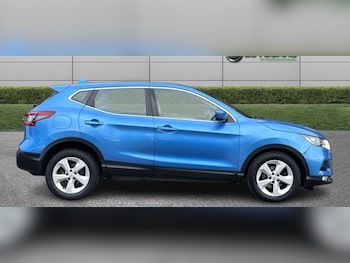 Used Nissan Qashqai 2018 for sale - 77042554: Photo