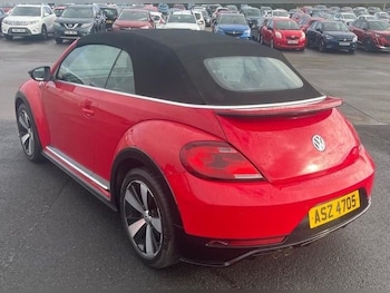 Used Volkswagen Beetle 2017 for sale - 78330783: Photo