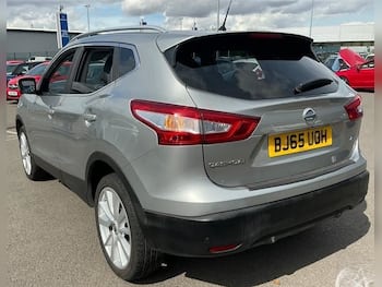 Used Nissan Qashqai 2015 for sale - 79738051: Photo