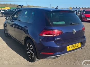 Used Volkswagen Golf 2019 for sale - 78272026: Photo