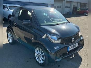 smart fortwo feature image