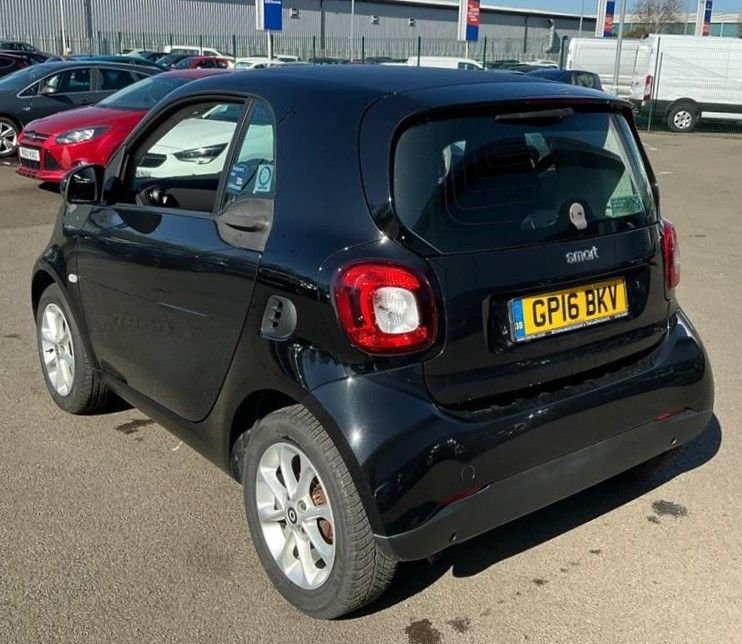 Used smart fortwo 2016 for sale - 77966967: Photo 2