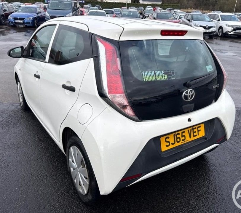 Used Toyota AYGO 2015 for sale - 77703795: Photo 2